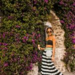 look com saia longa estampada e cropped preto