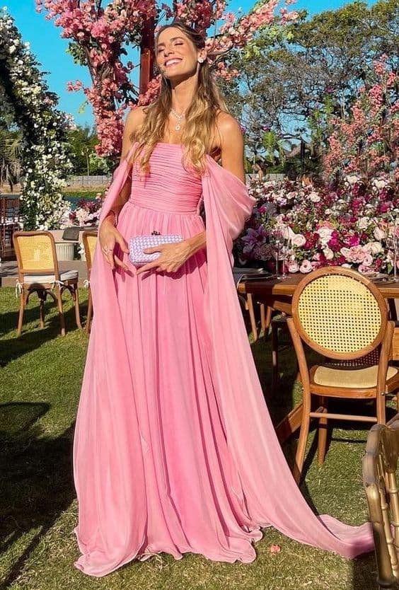 look para casamento de dia com vestido rosa 