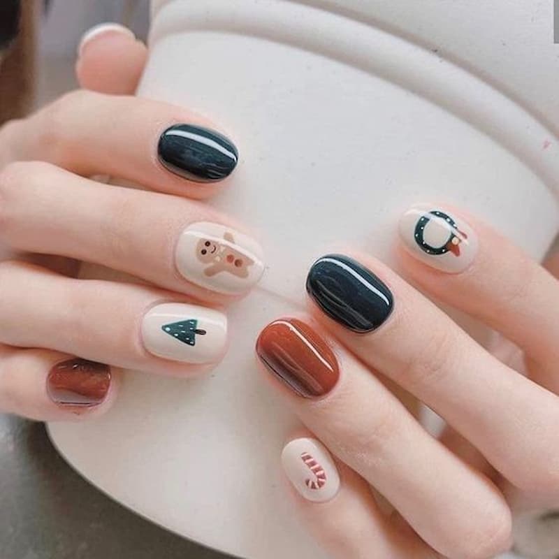 ideias de unhas para o Natal com decoração