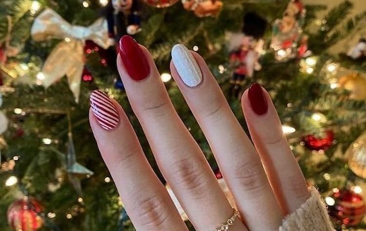 ideias para pintar unhas para Natal