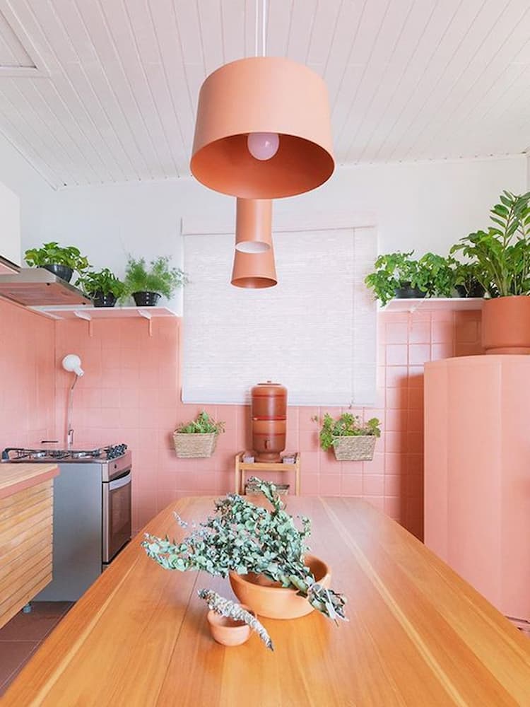 decoração simples para cozinha rosa 