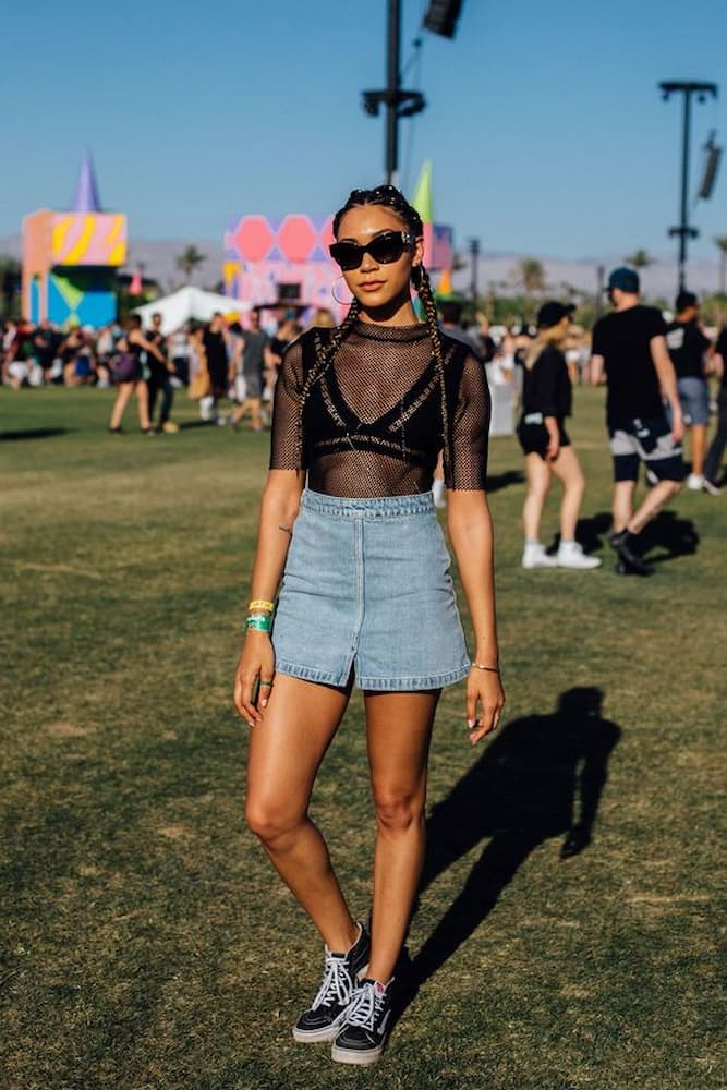 blusa transparente para look para festival de música